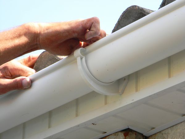 Plastic Gutter Repair in Grand Blanc